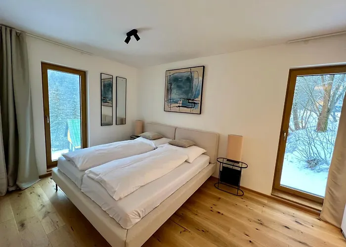 Golden Ridge Apartment